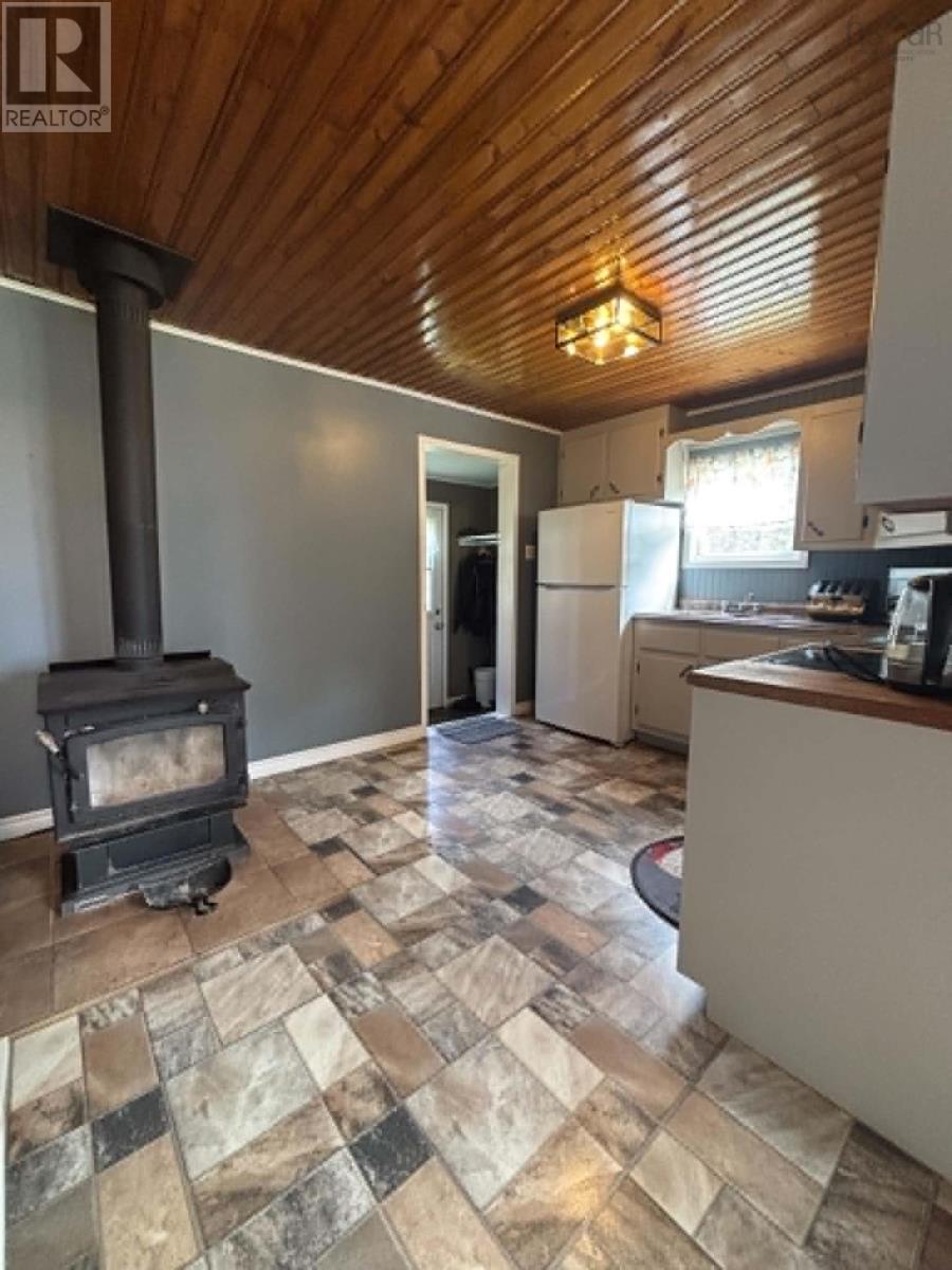 3 Gillifillan Lake Road Property Photo 8