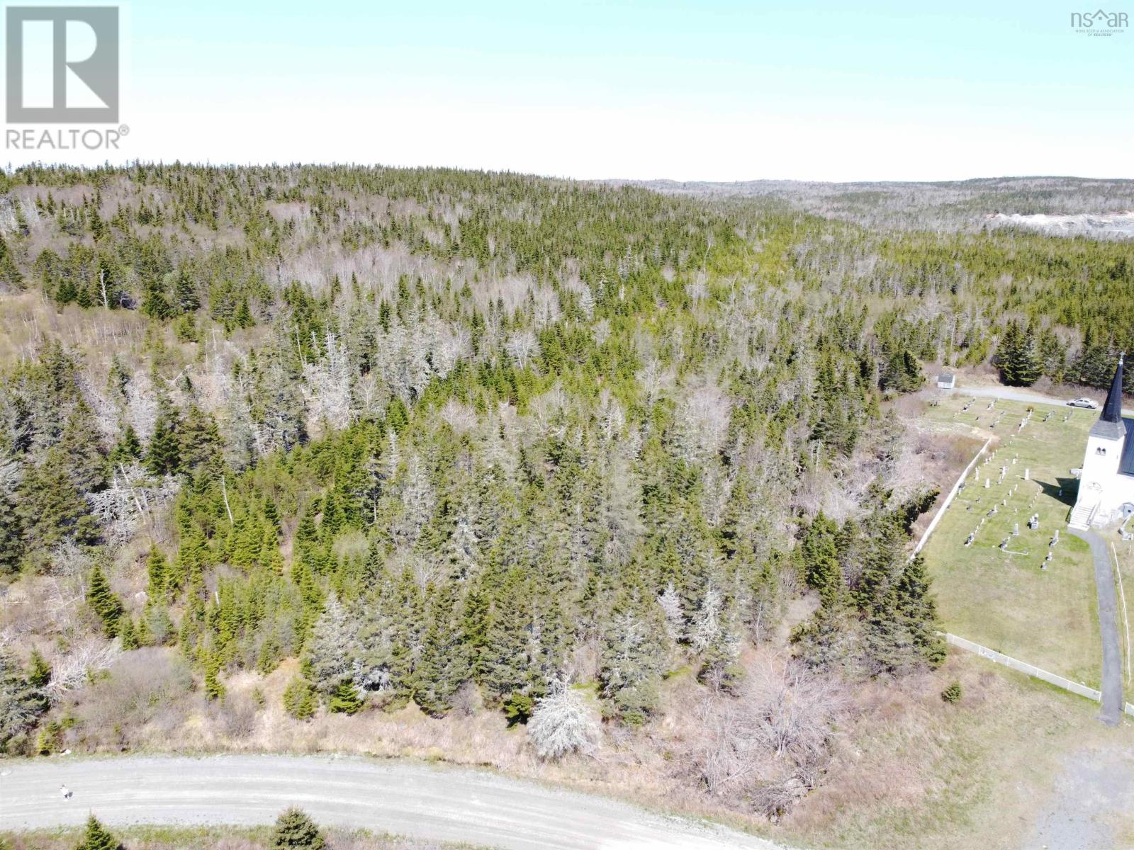 Cemetery Road Property Photo 10