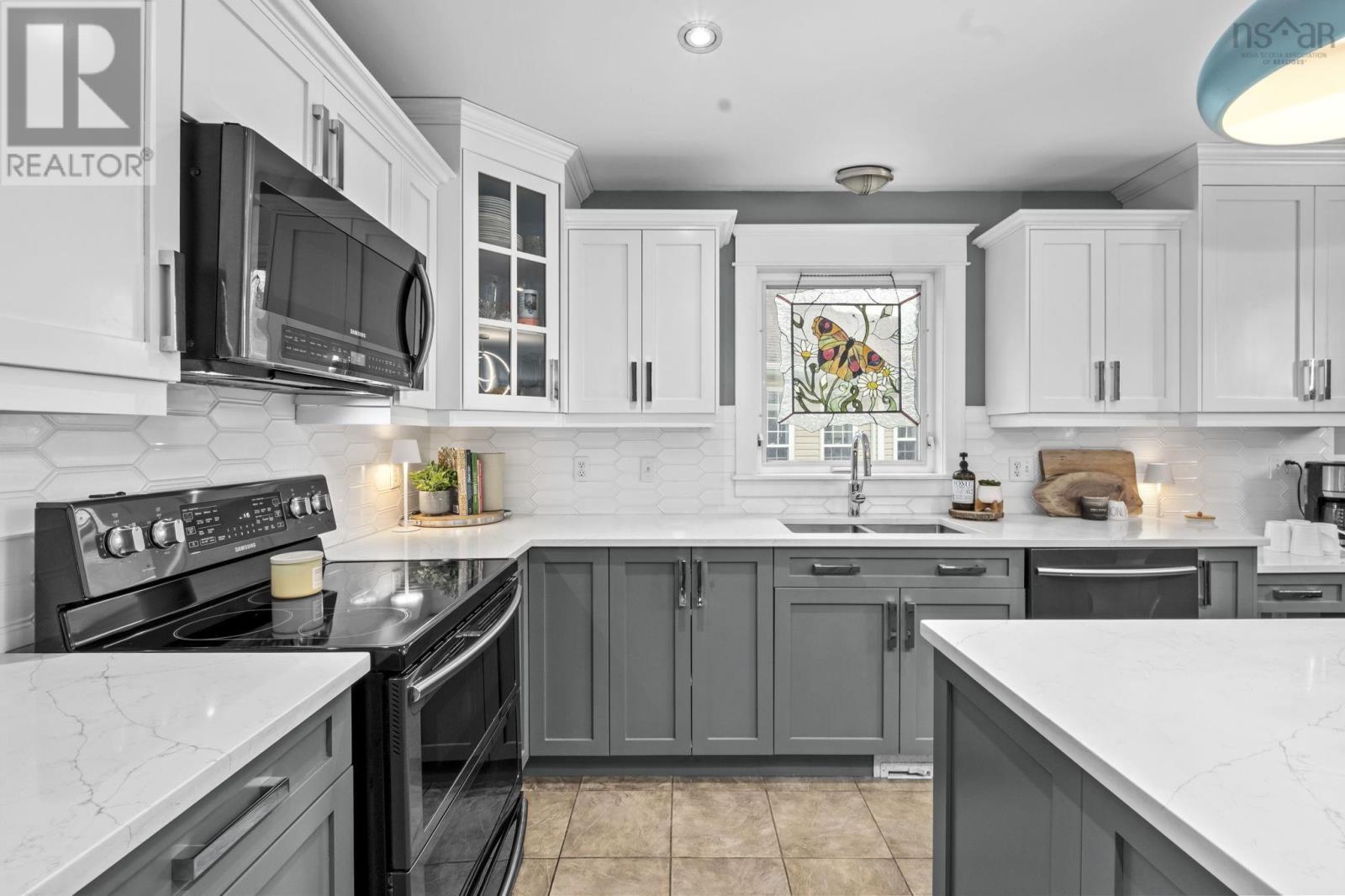 232 Summer Field Way Property Photo 10