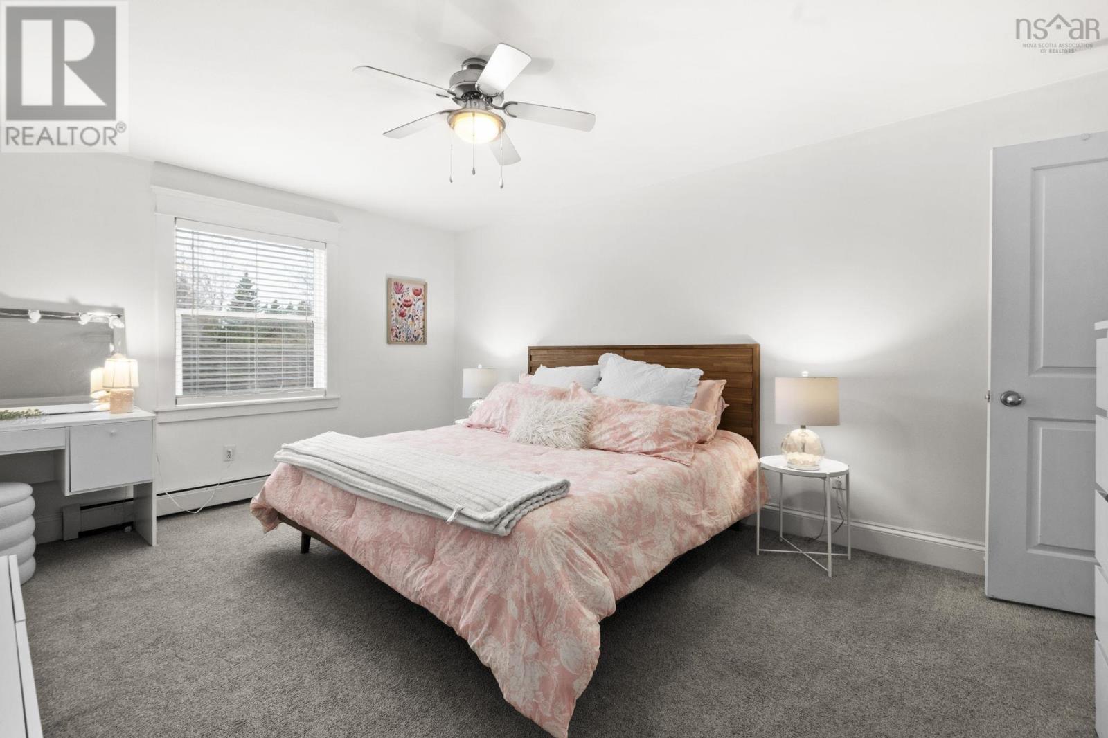 232 Summer Field Way Property Photo 25