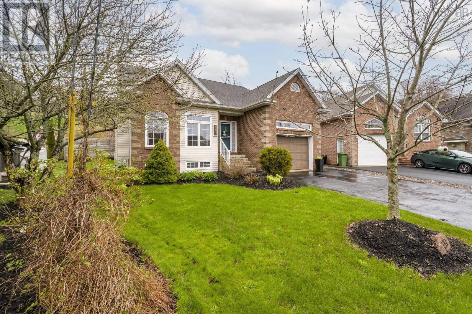 232 Summer Field Way Property Photo 39