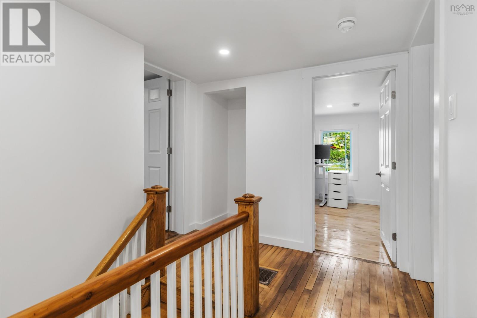 42 Cornwall Road Property Photo 21
