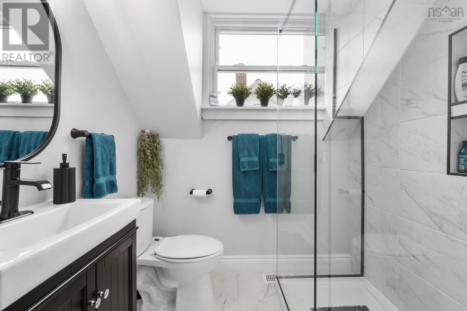 154 Chestnut Street Property Photo 17