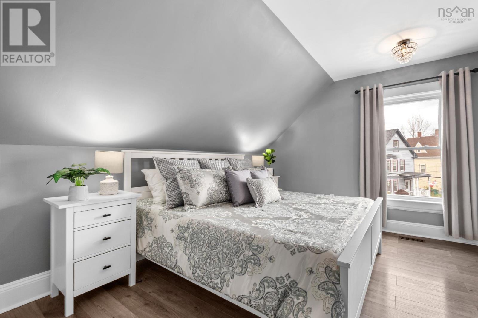 154 Chestnut Street Property Photo 18
