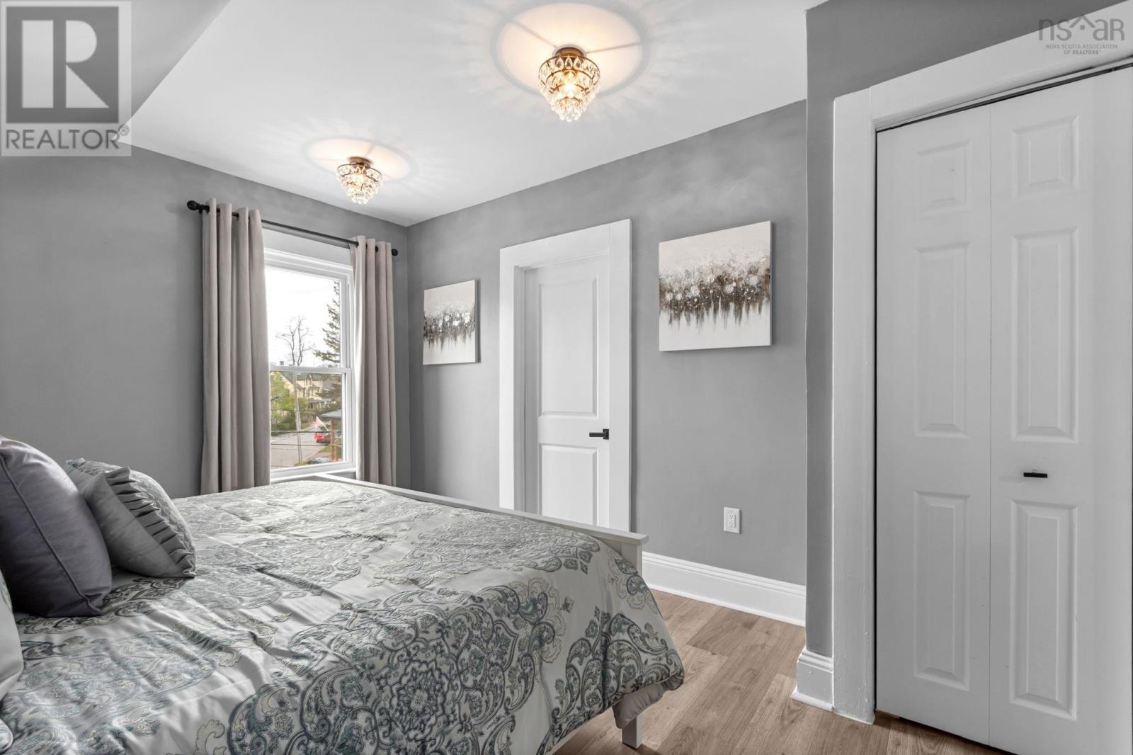 154 Chestnut Street Property Photo 22