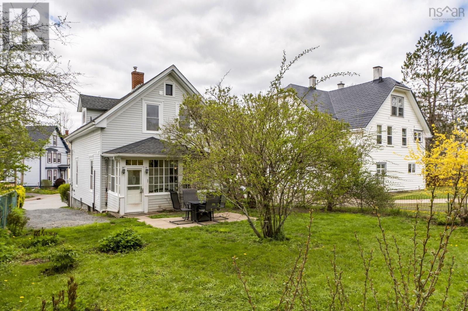 154 Chestnut Street Property Photo 30