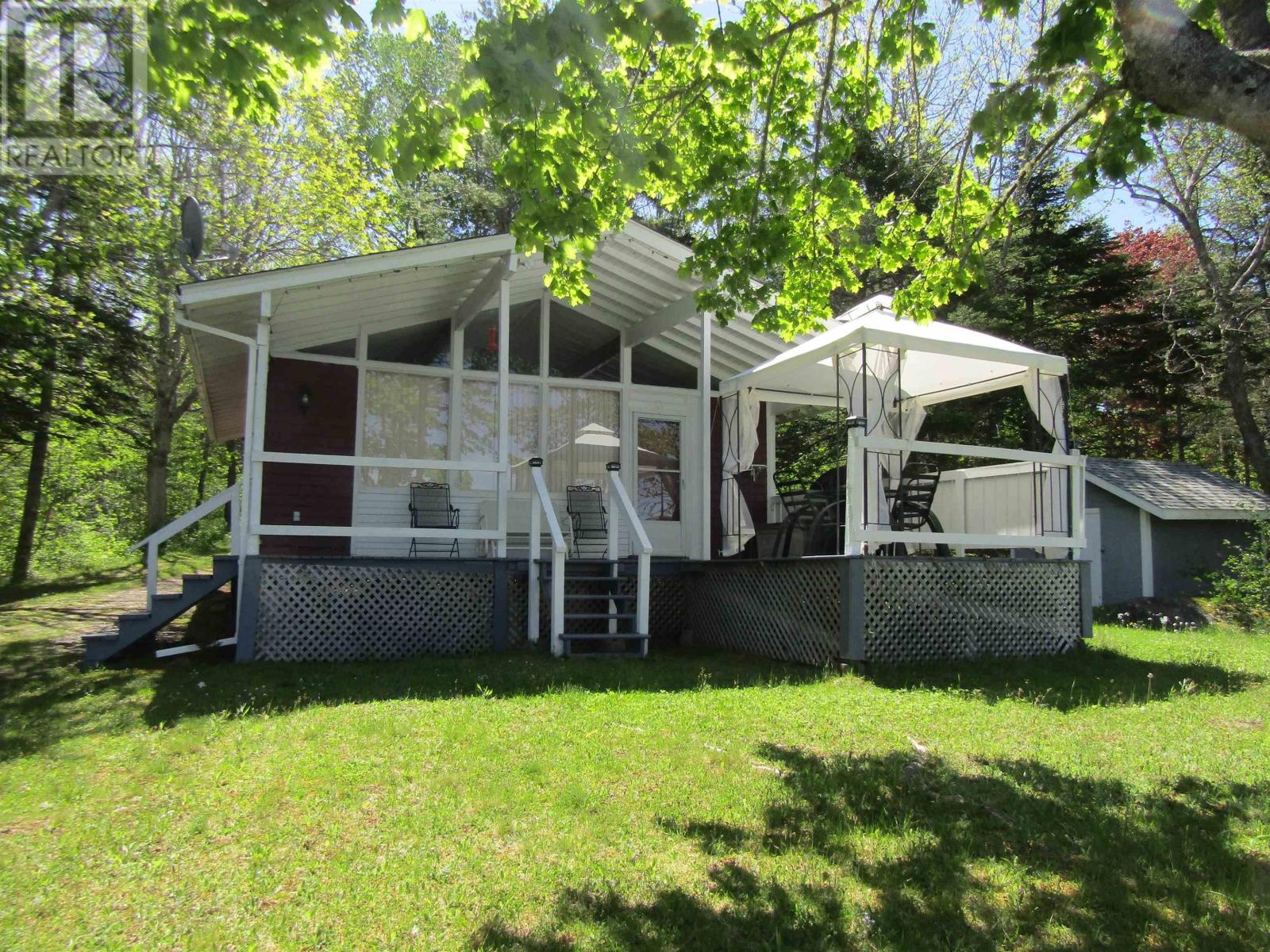 70 Sefferns Lake Drive