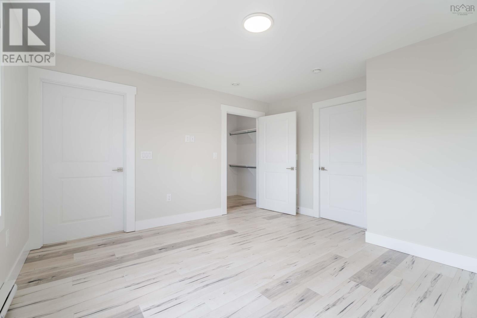 19 Flatrock Crescent Property Photo 19