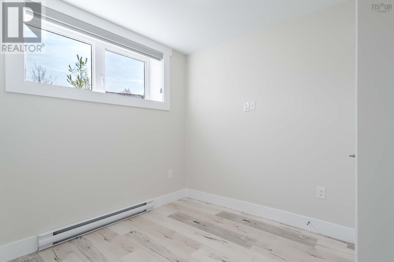 19 Flatrock Crescent Property Photo 31