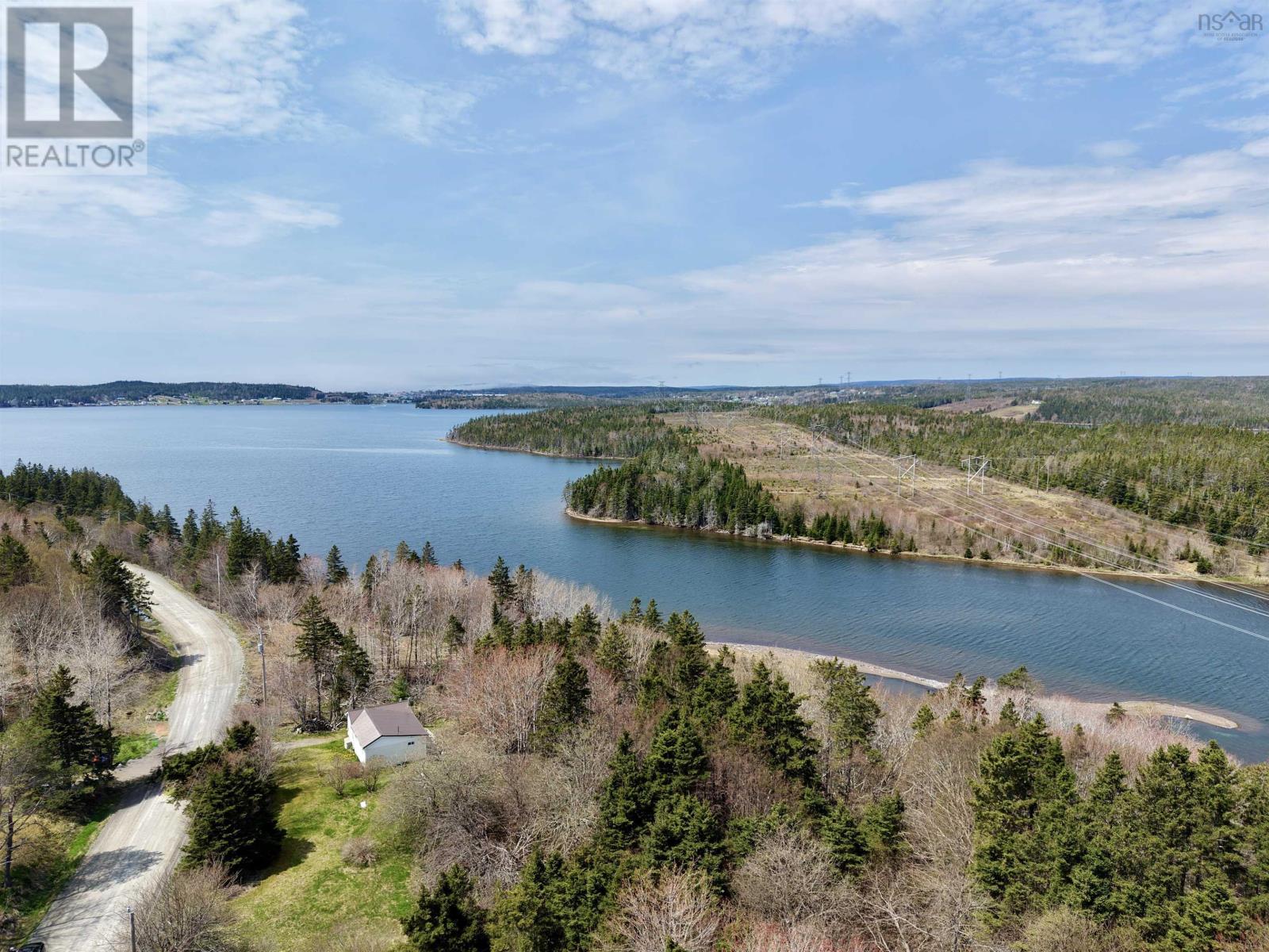 499 Corbetts Cove Rd. Property Photo 2
