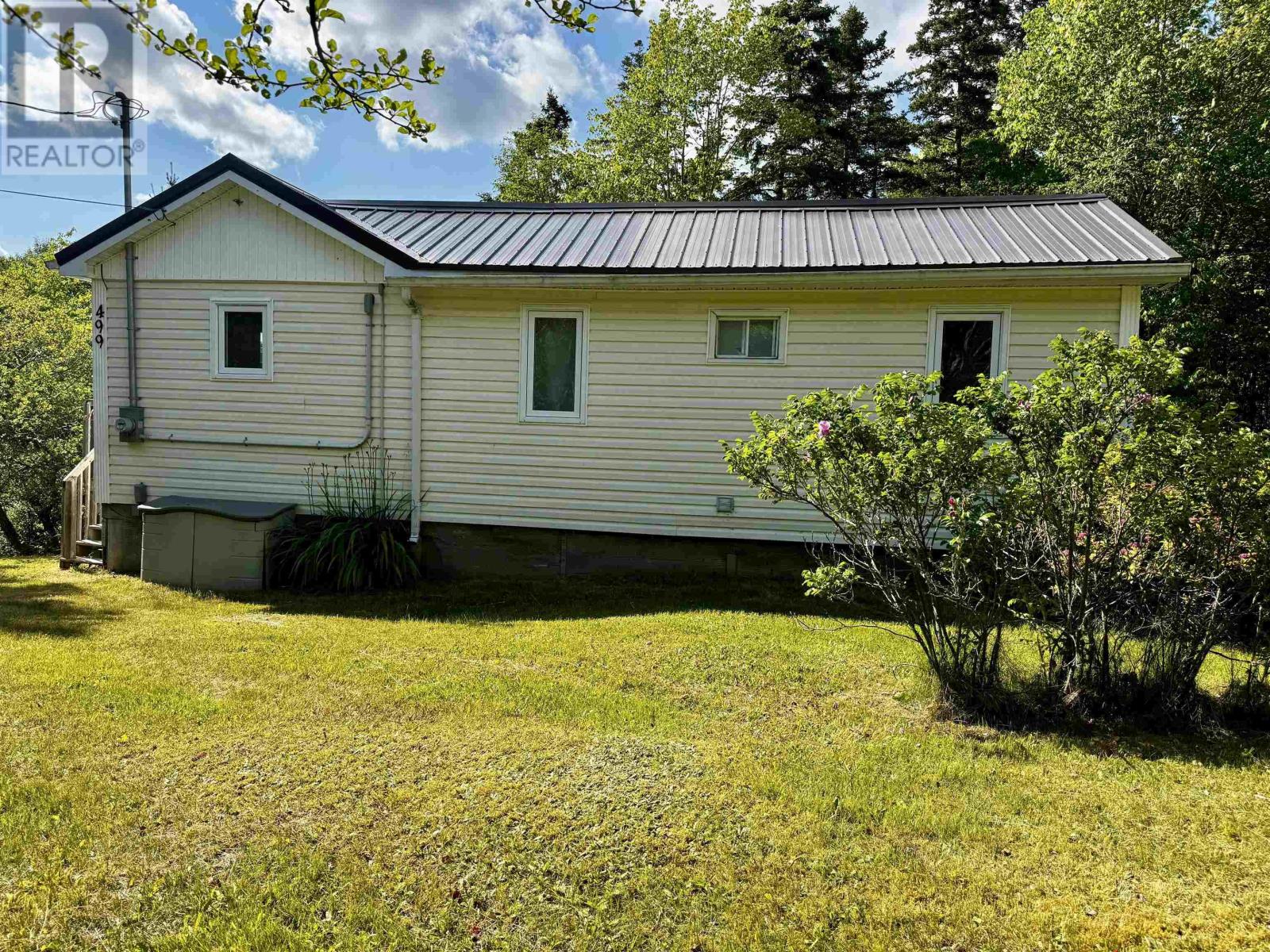 499 Corbetts Cove Rd. Property Photo 6