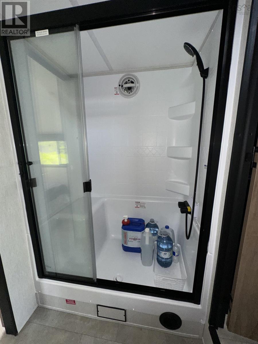 24 Englehutt Road Property Photo 21