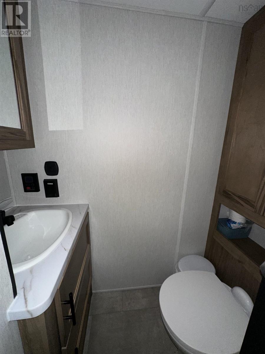 24 Englehutt Road Property Photo 22