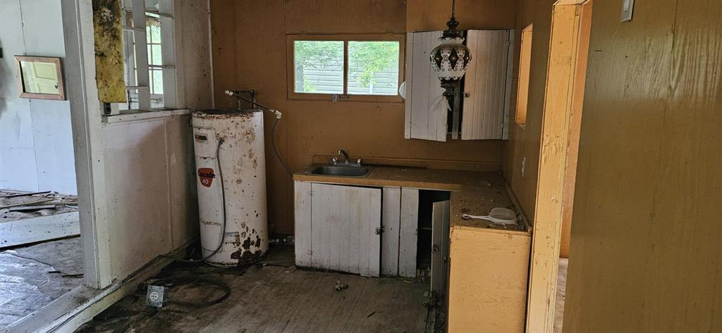 214 Park Avenue Property Photo 14