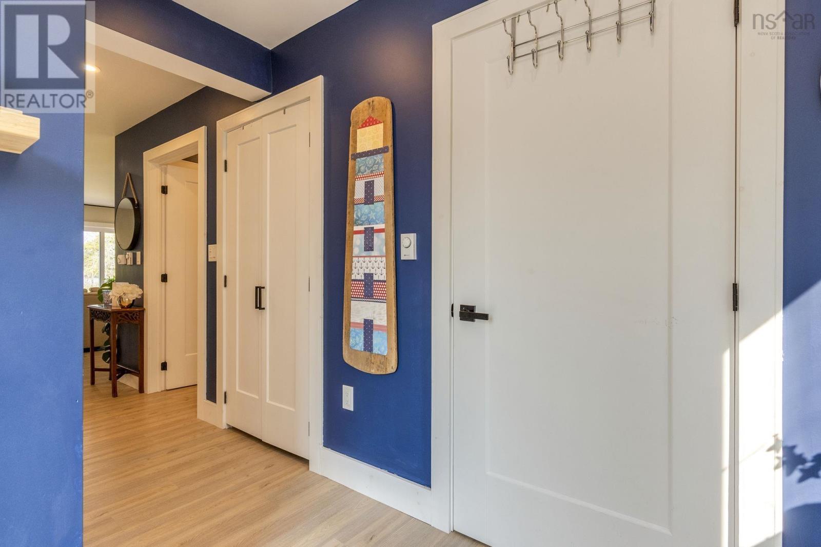 8 Alexander Avenue Property Photo 22