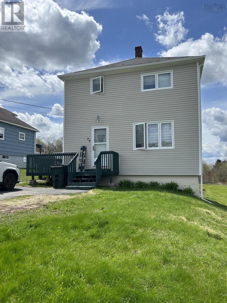70 Wolsley Street Property Photo 3