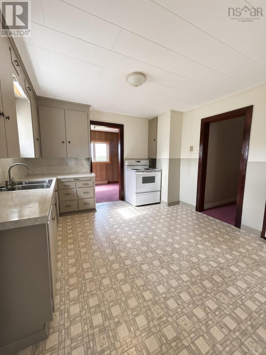 70 Wolsley Street Property Photo 8