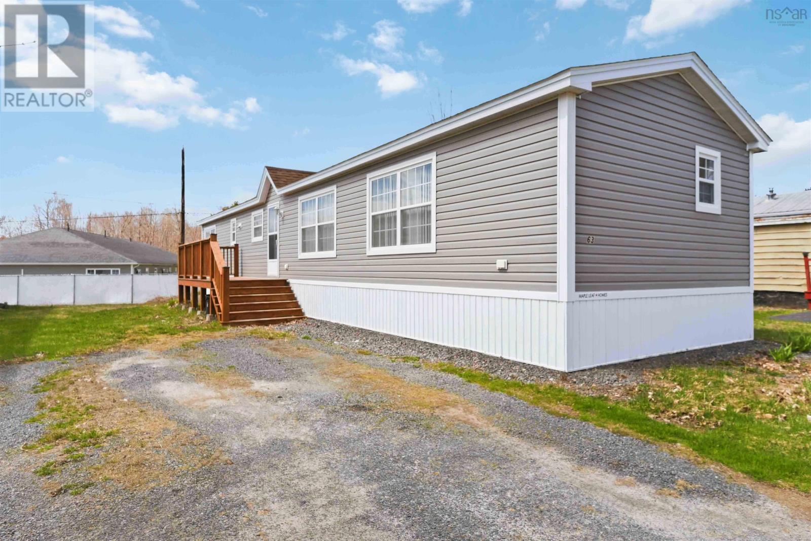 63 Douglas Avenue Property Photo 3