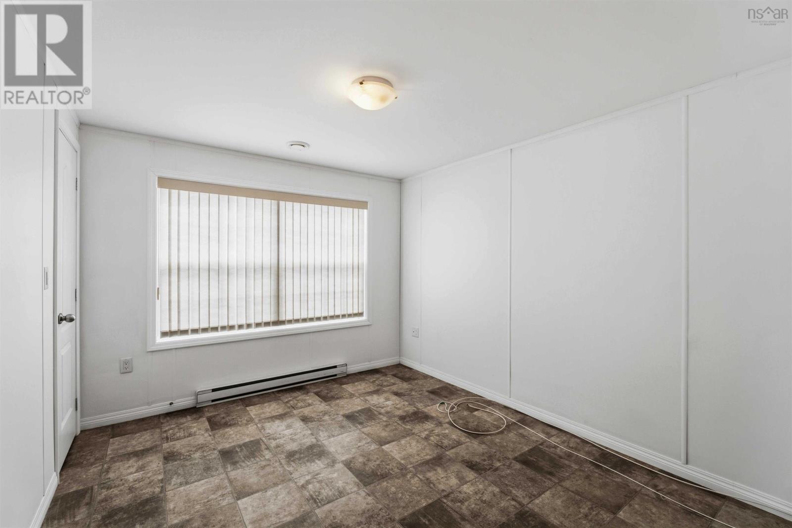 63 Douglas Avenue Property Photo 5