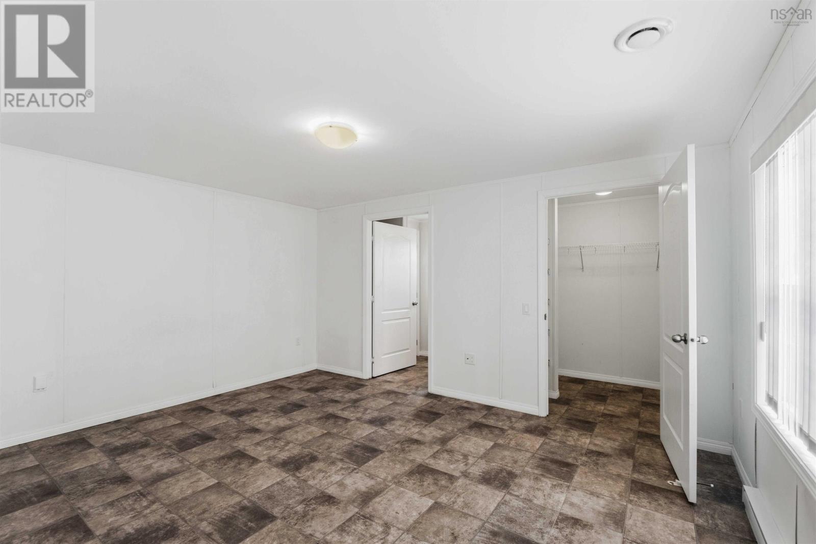 63 Douglas Avenue Property Photo 16