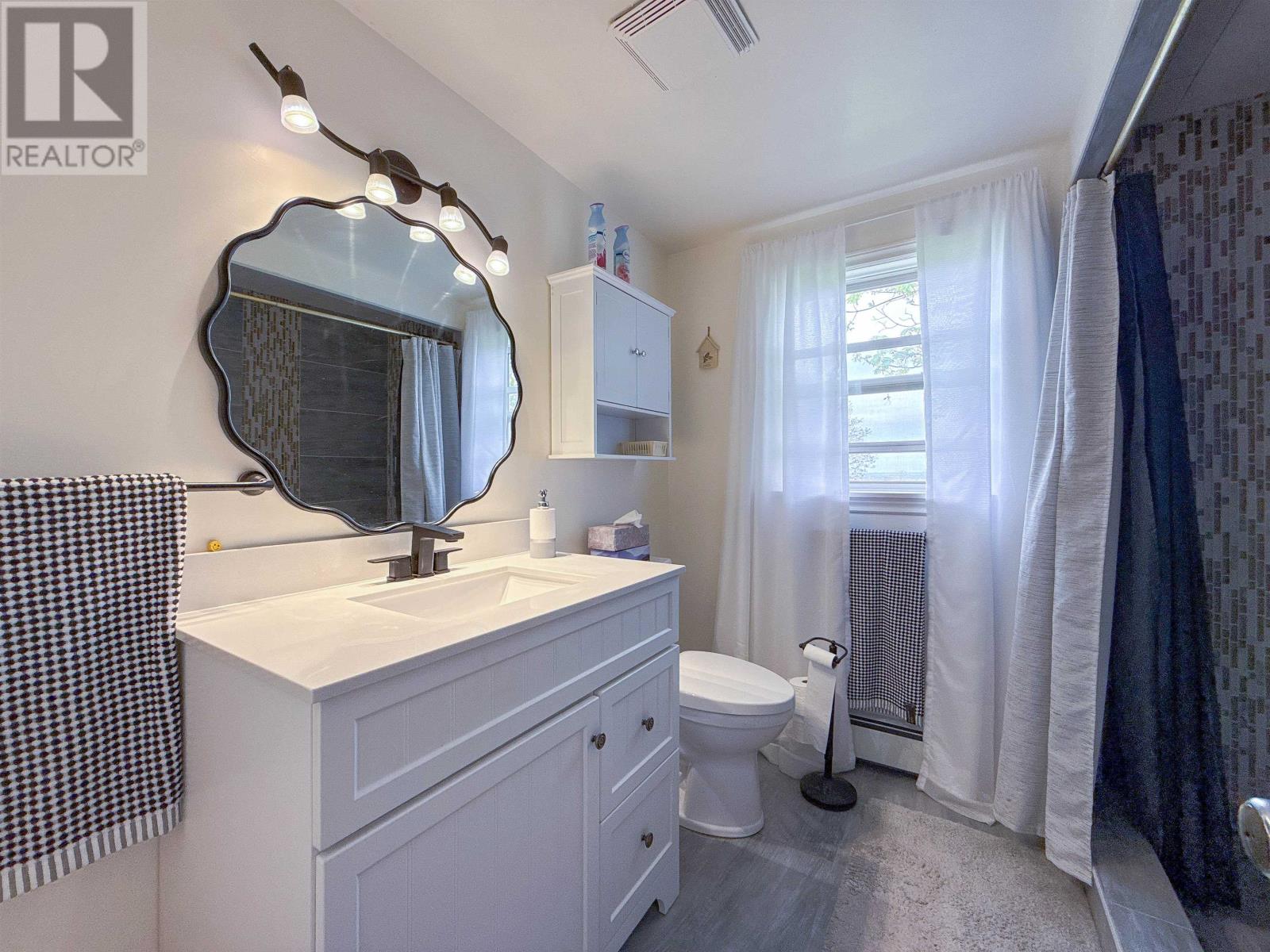 10628 Trans Canada Highway Property Photo 16