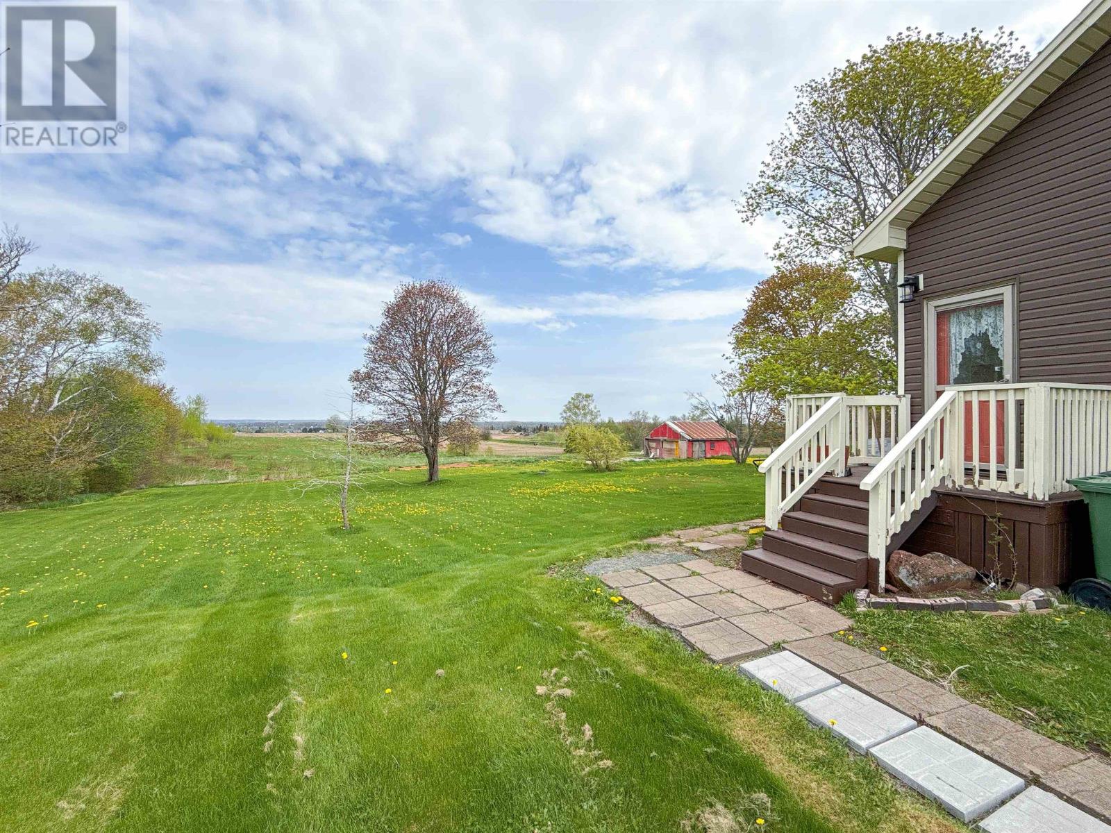 10628 Trans Canada Highway Property Photo 40