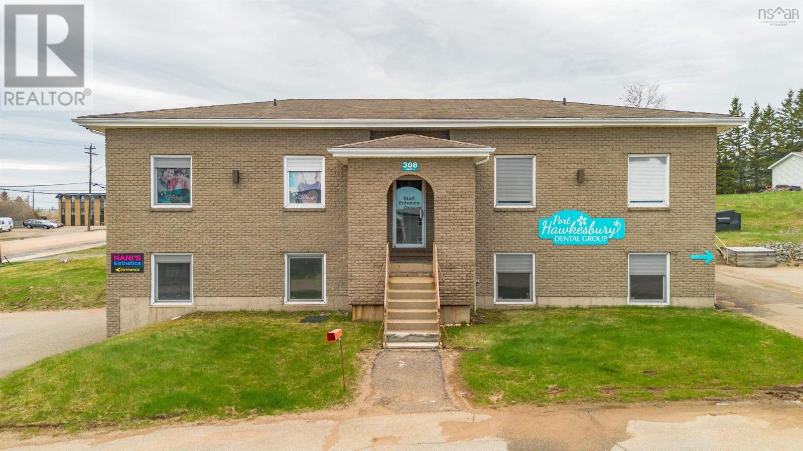 308 Philpott Street