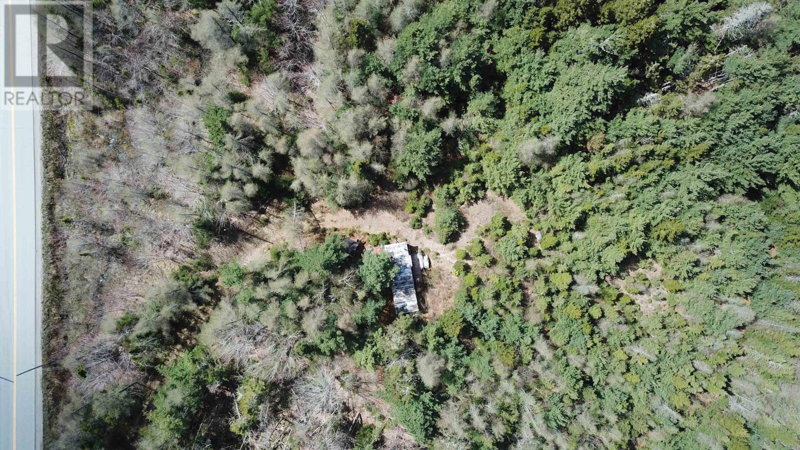 563 West Ship Harbour Road Property Photo 3