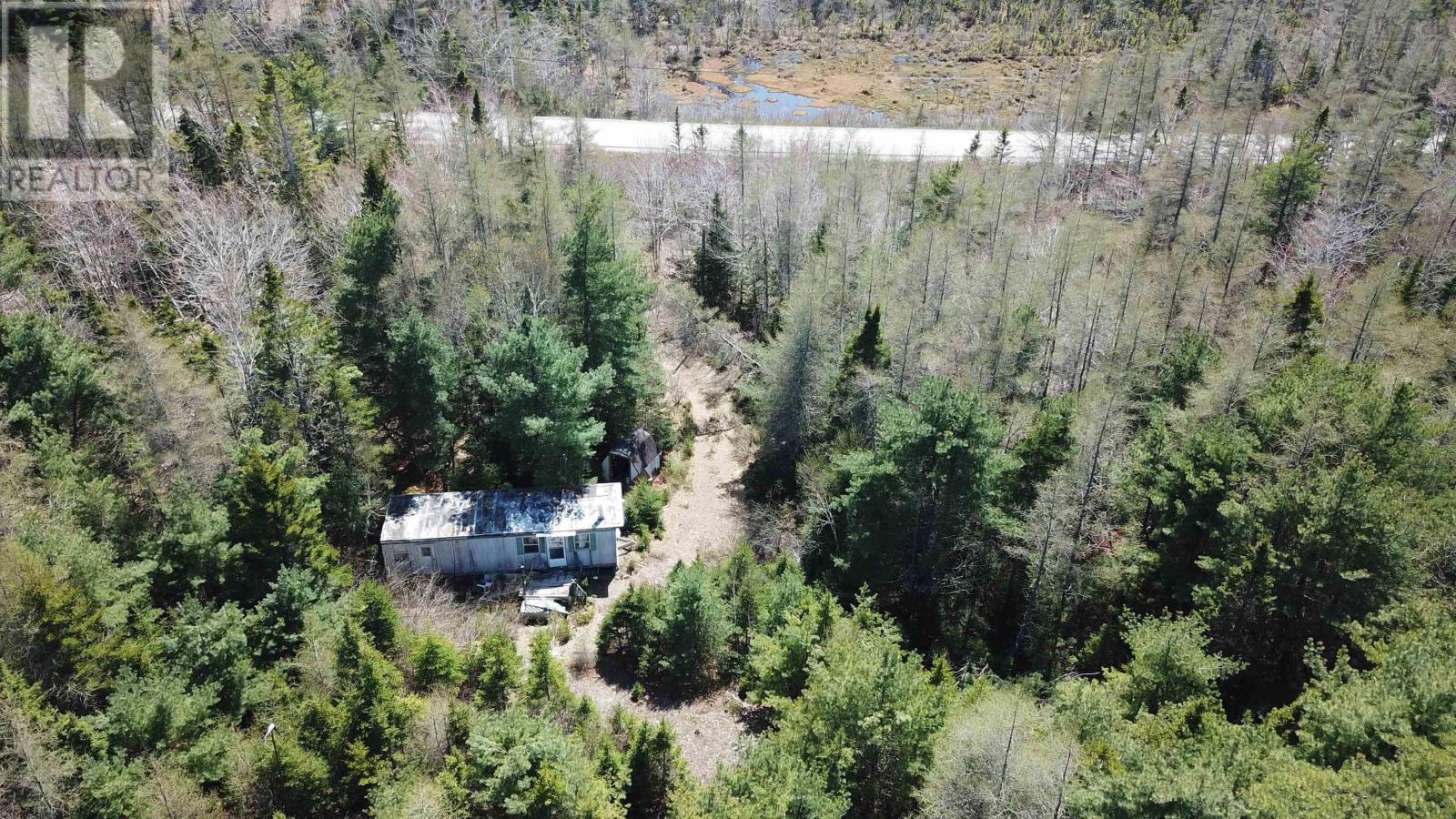 563 West Ship Harbour Road Property Photo 5
