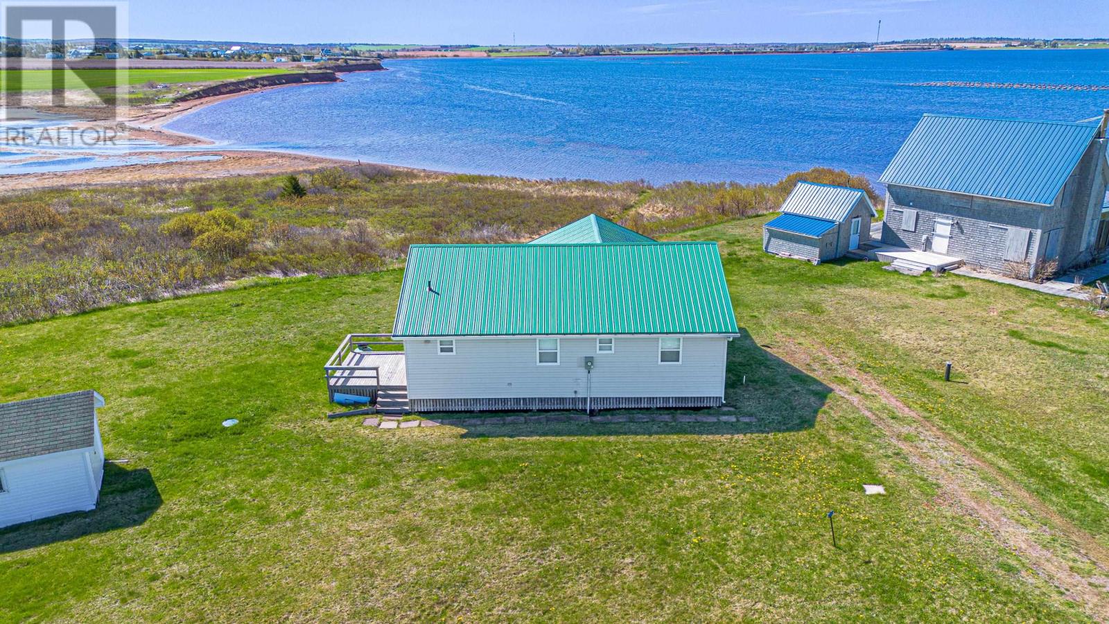 212 Basinview Crescent Property Photo 40