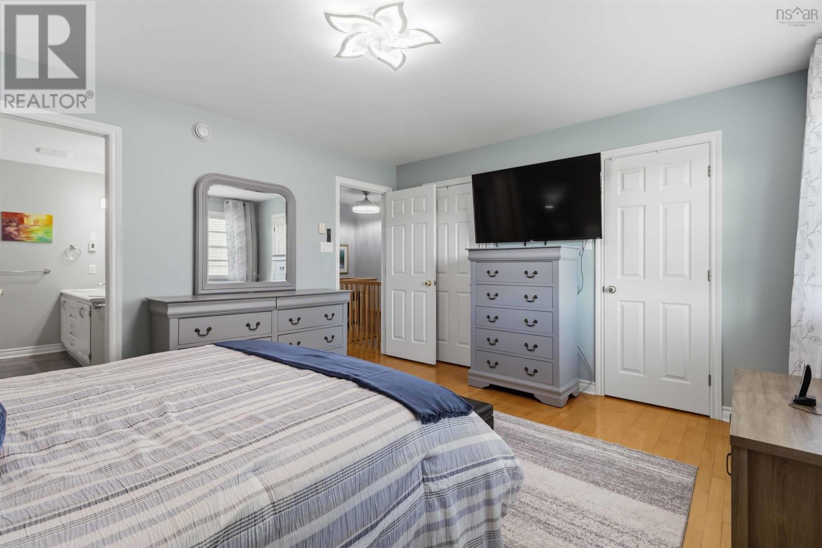 60 Emma Court Property Photo 22