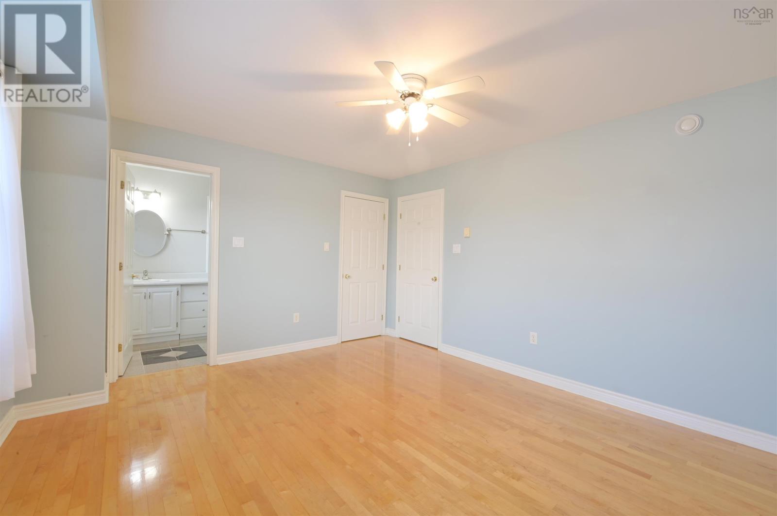 60 Emma Court Property Photo 31