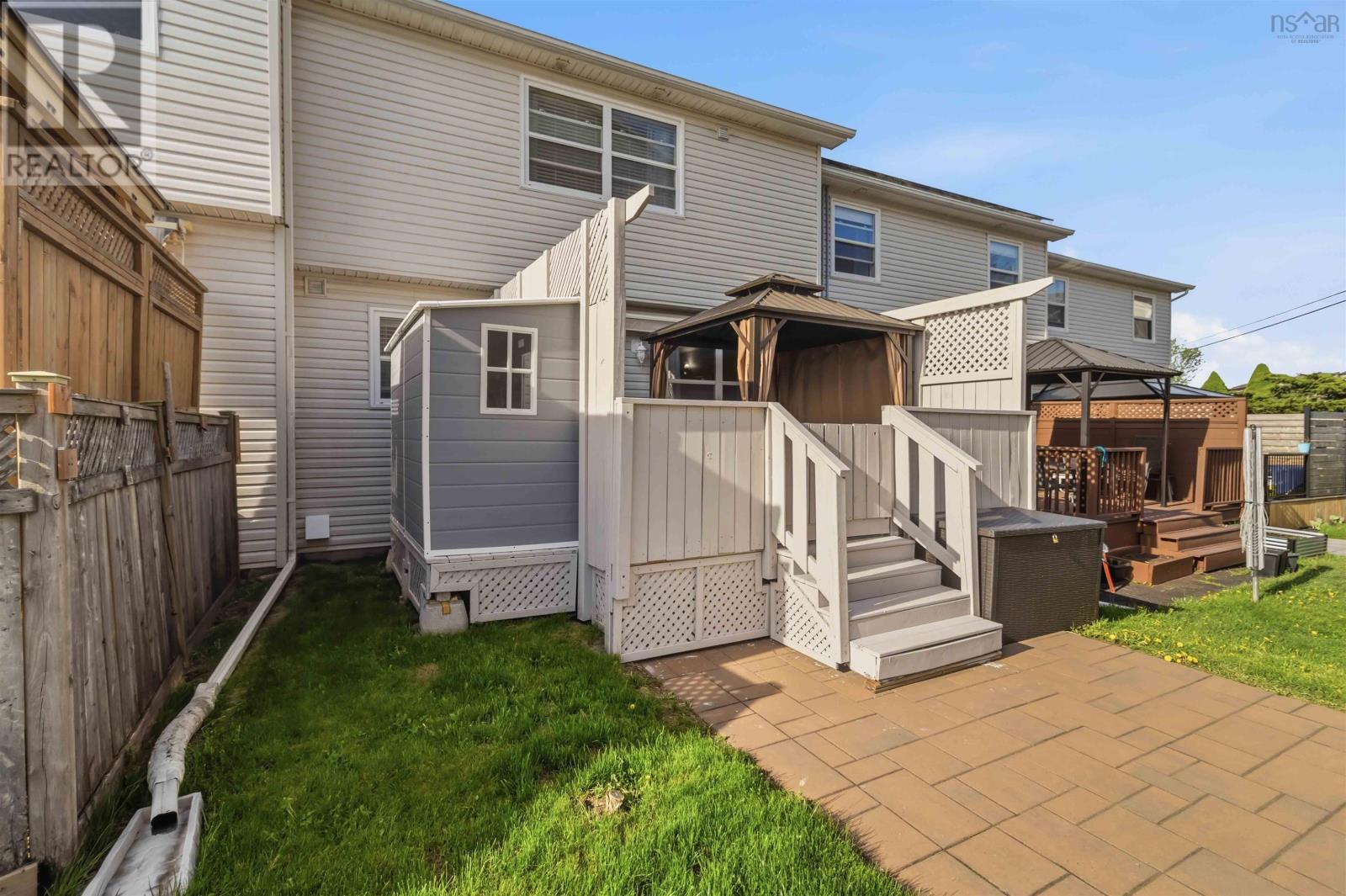 60 Emma Court Property Photo 46