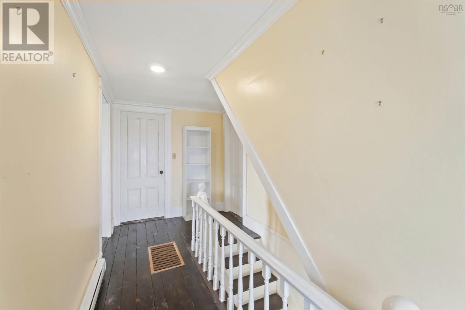 650 Riverside Road Property Photo 21