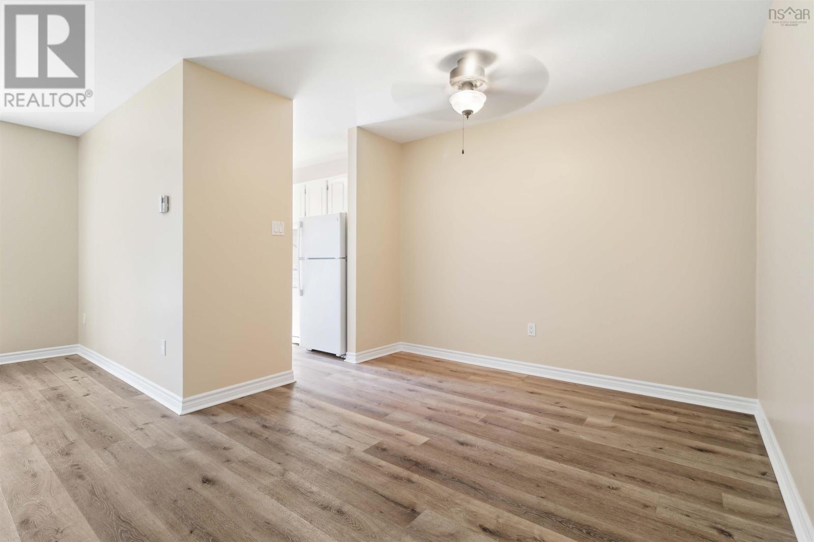 223 281 Windmill Road Property Photo 8
