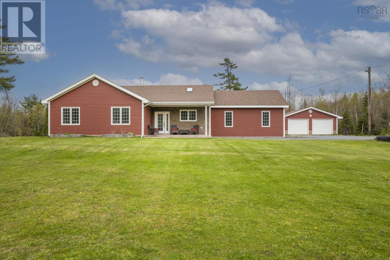 3548 Gairloch Road Photo de la propriété 1