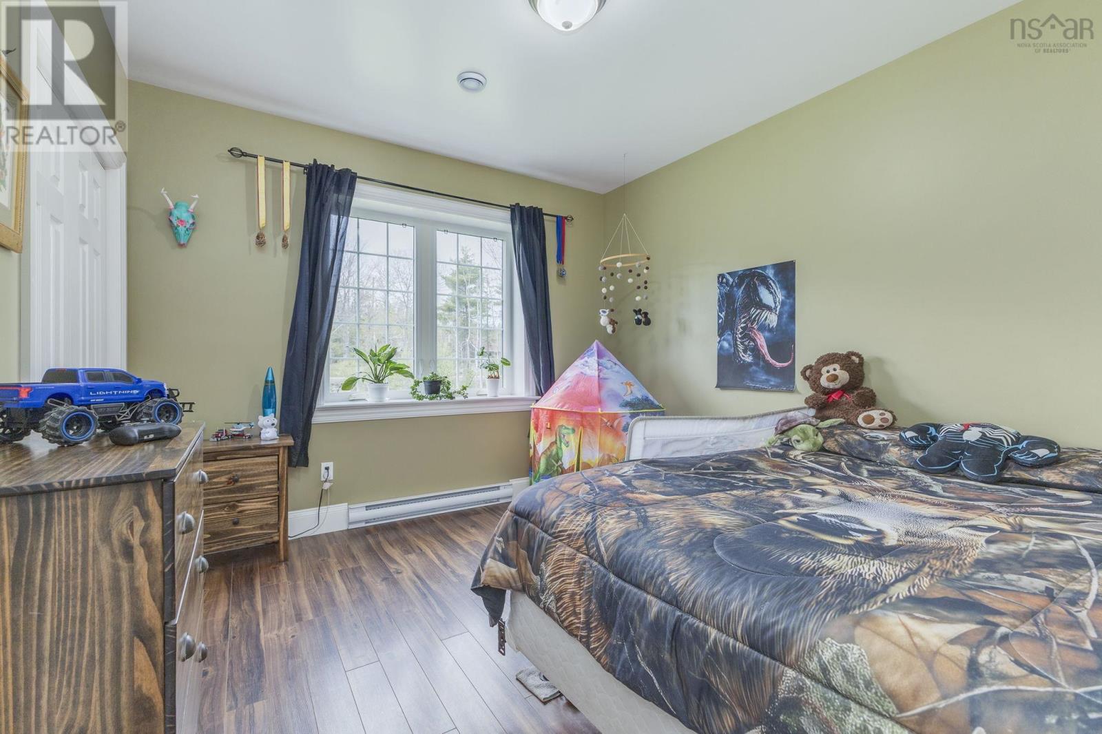 3548 Gairloch Road Property Photo 22