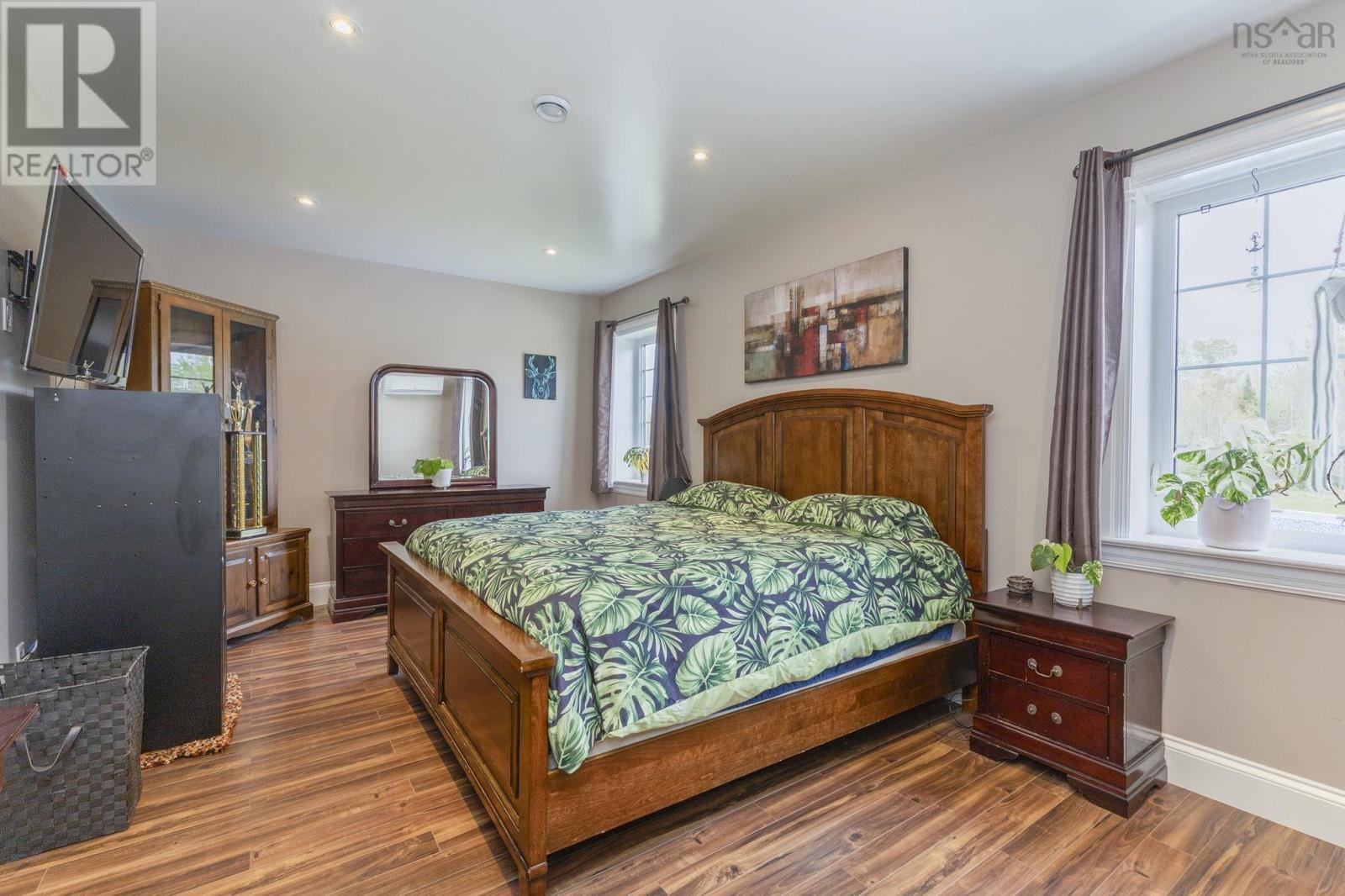 3548 Gairloch Road Property Photo 27