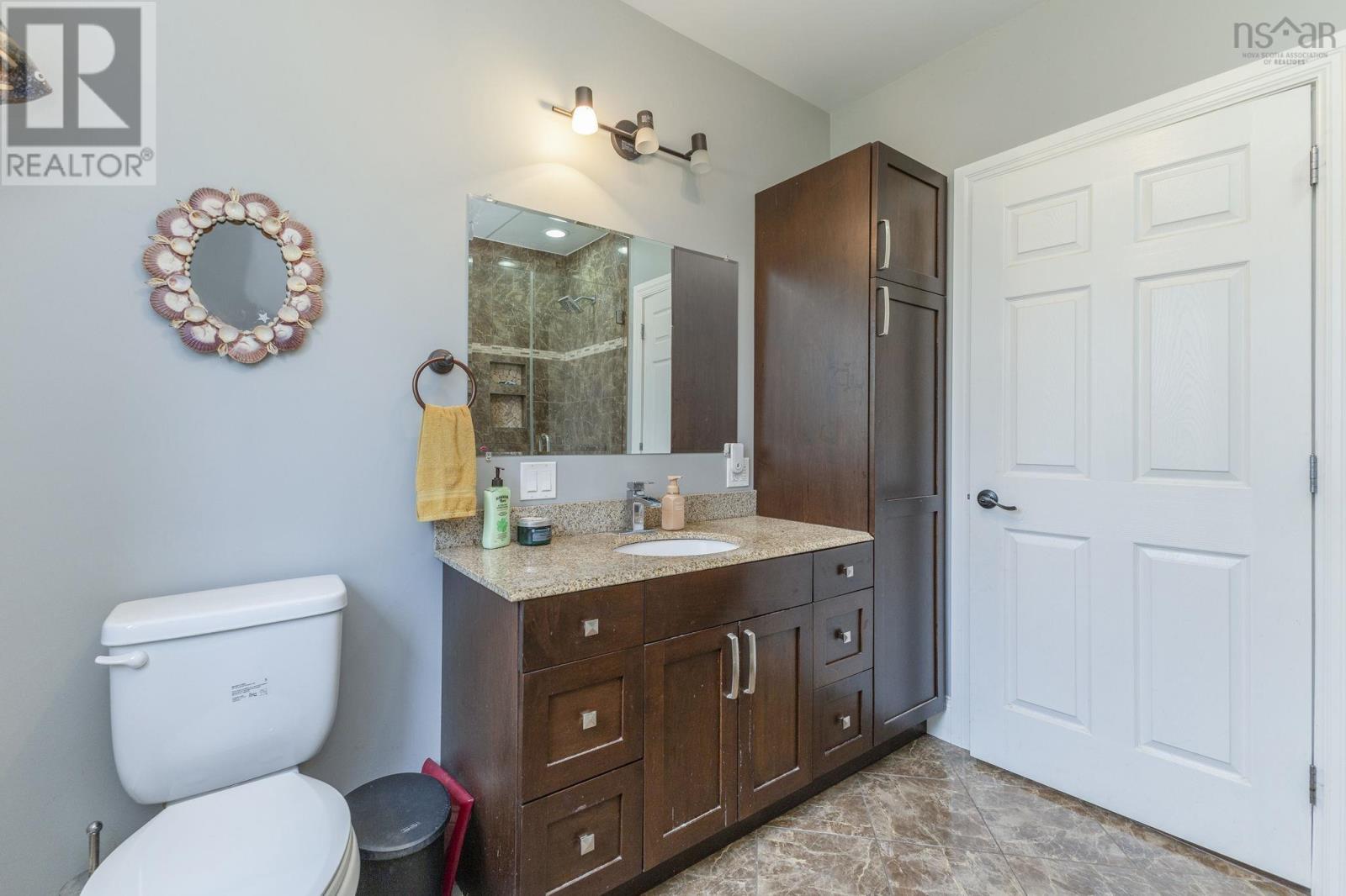 3548 Gairloch Road Property Photo 31