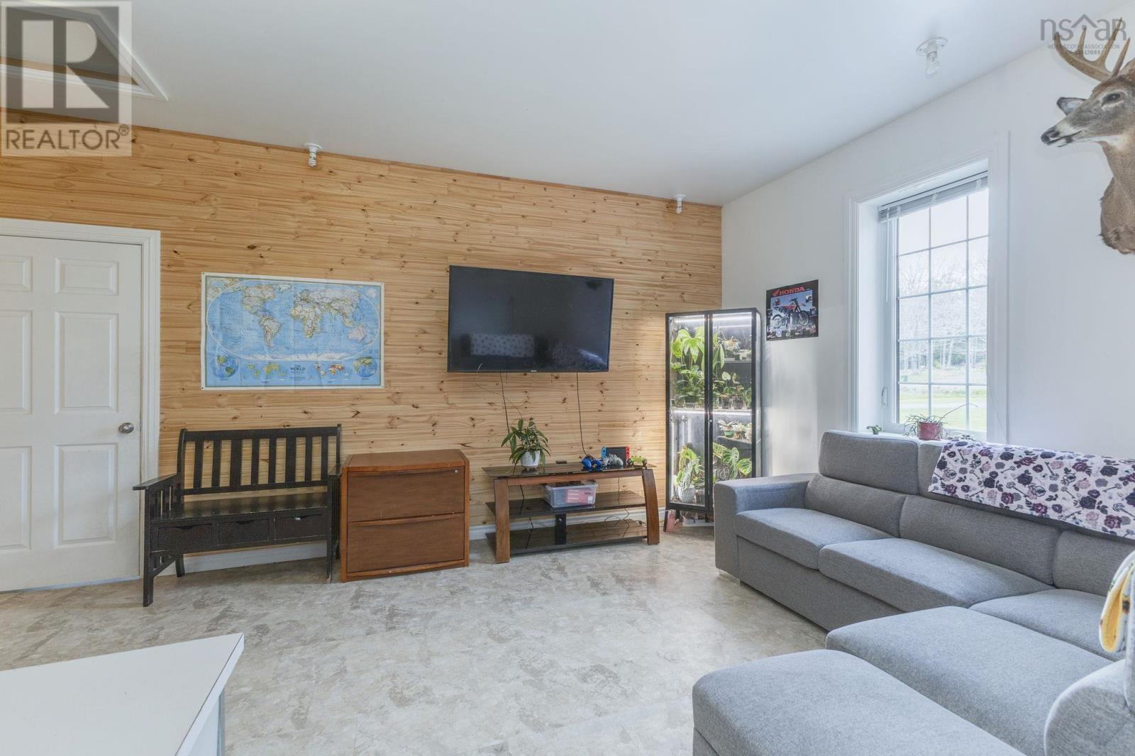 3548 Gairloch Road Property Photo 35