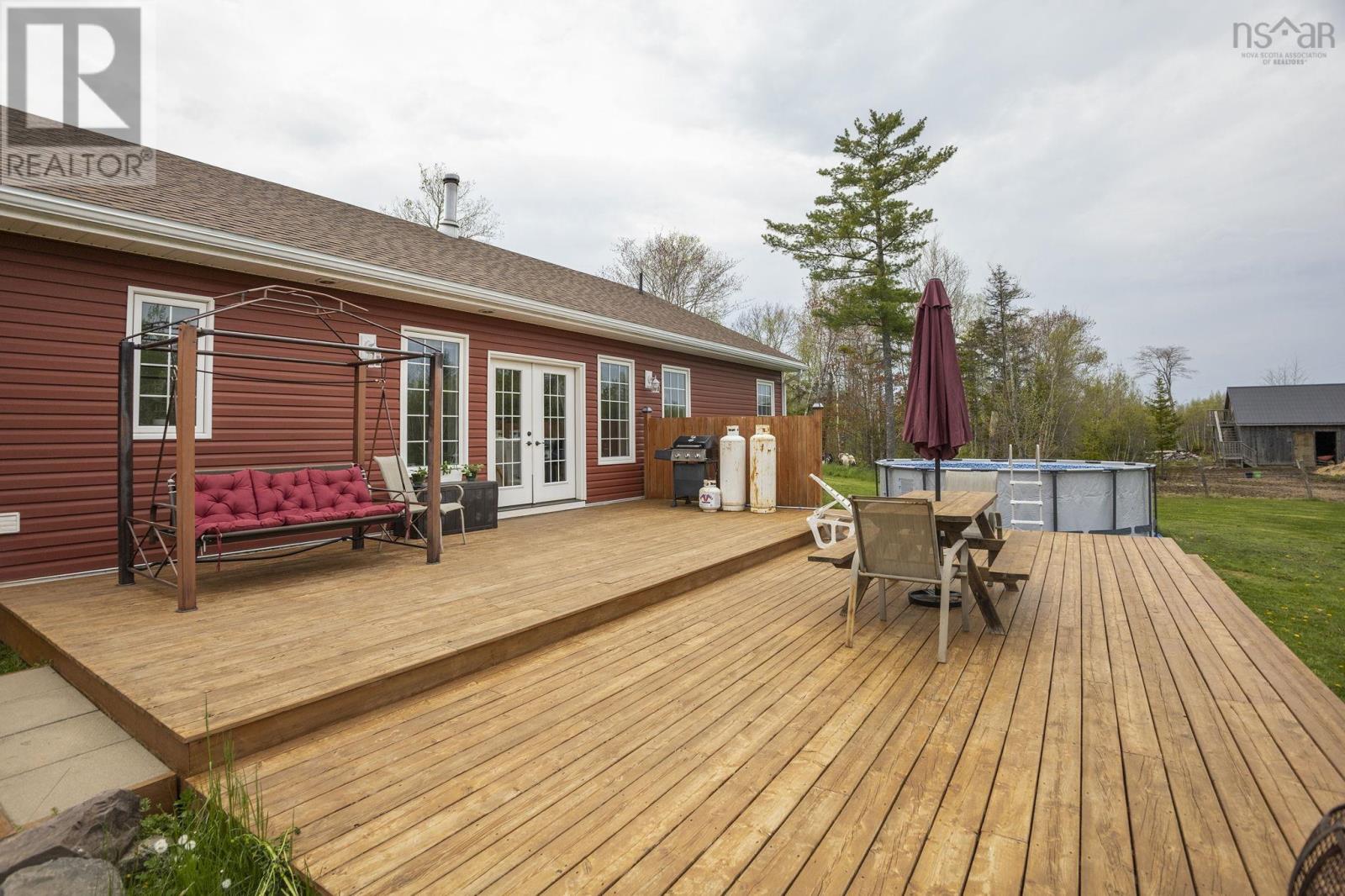 3548 Gairloch Road Property Photo 39