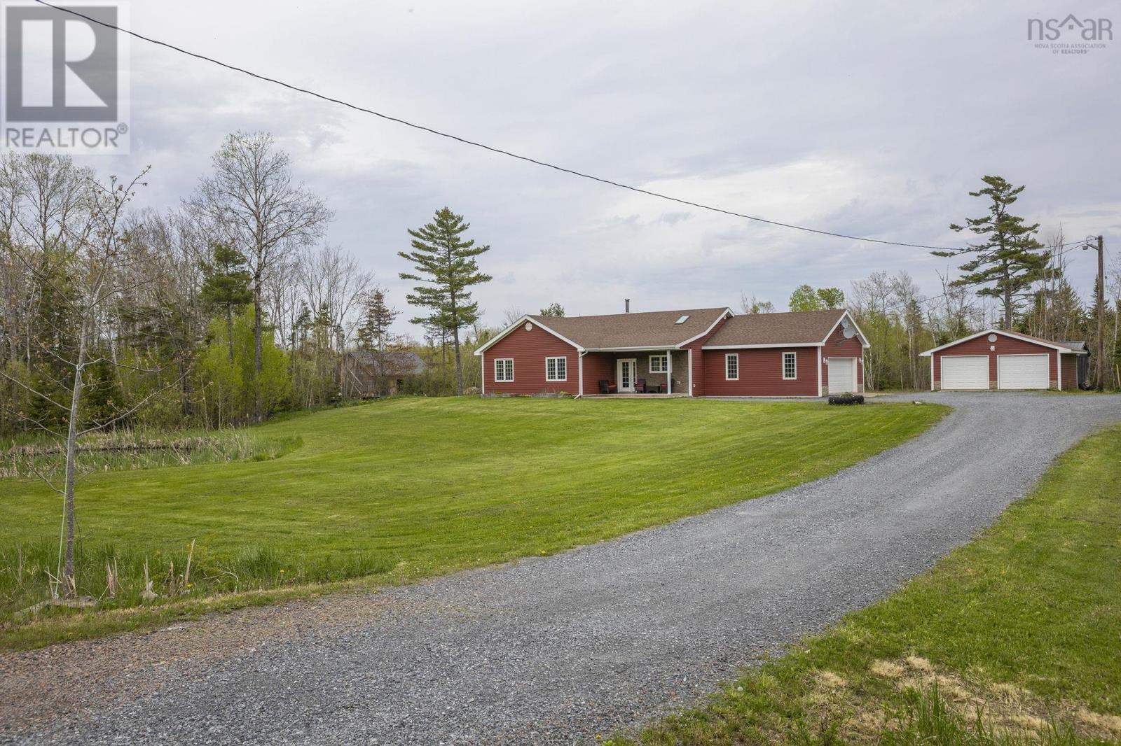 3548 Gairloch Road Property Photo 49