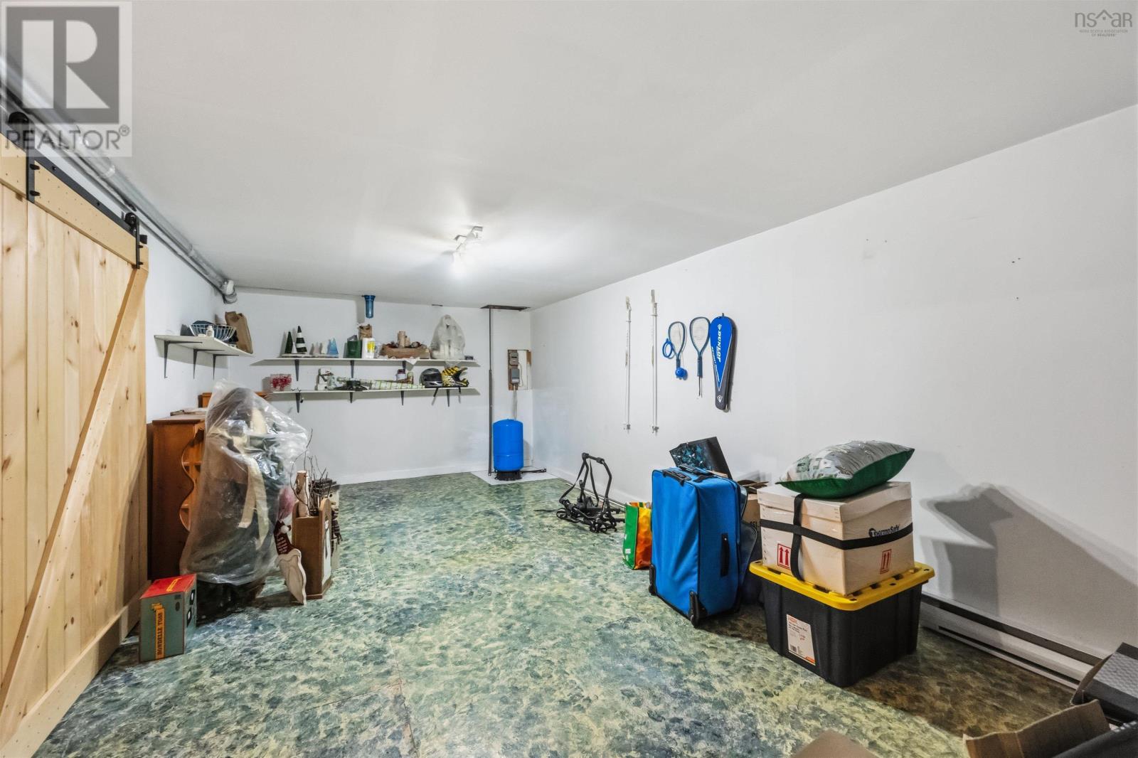 2410 Loretta Avenue Property Photo 32