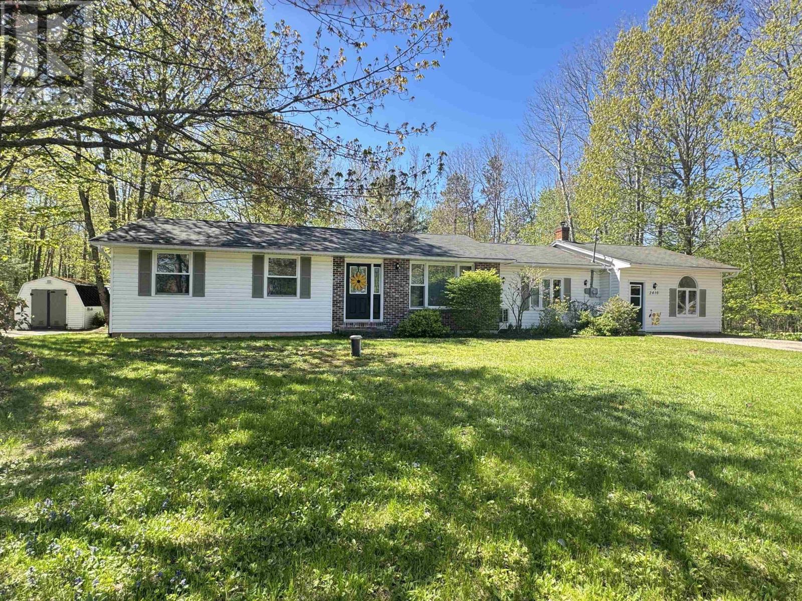2410 Loretta Avenue Property Photo 42