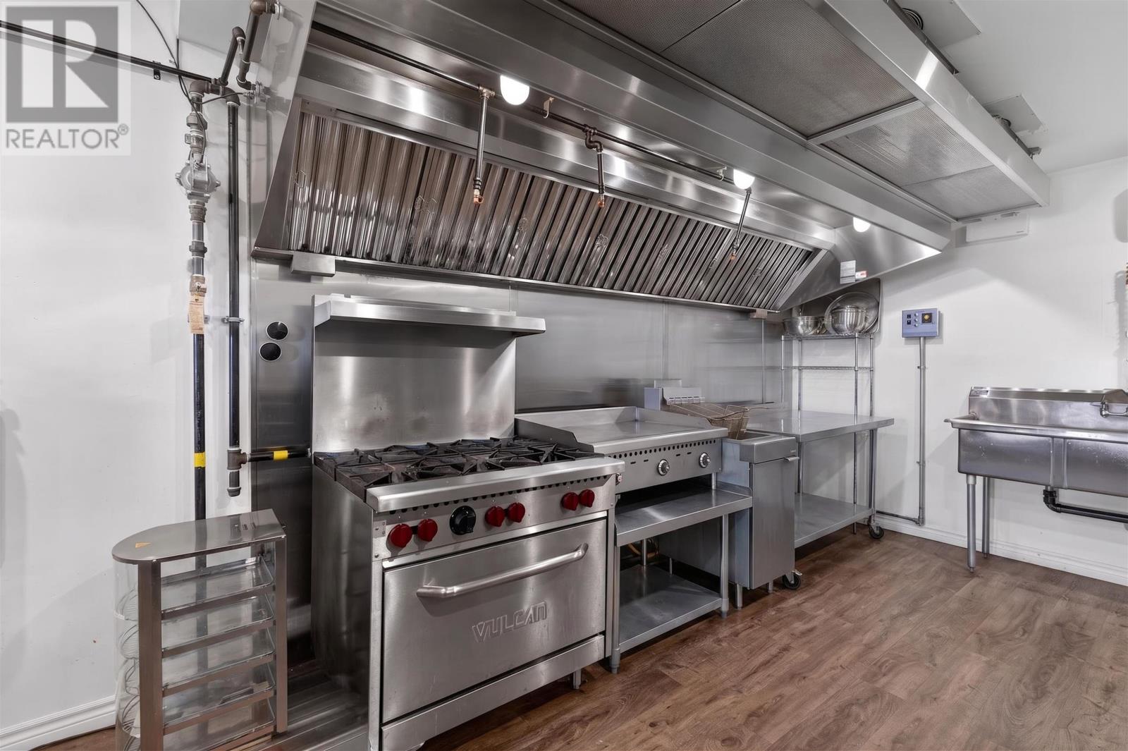 Pei Roti Inc (commercial Business Opportunity) Property Photo 2