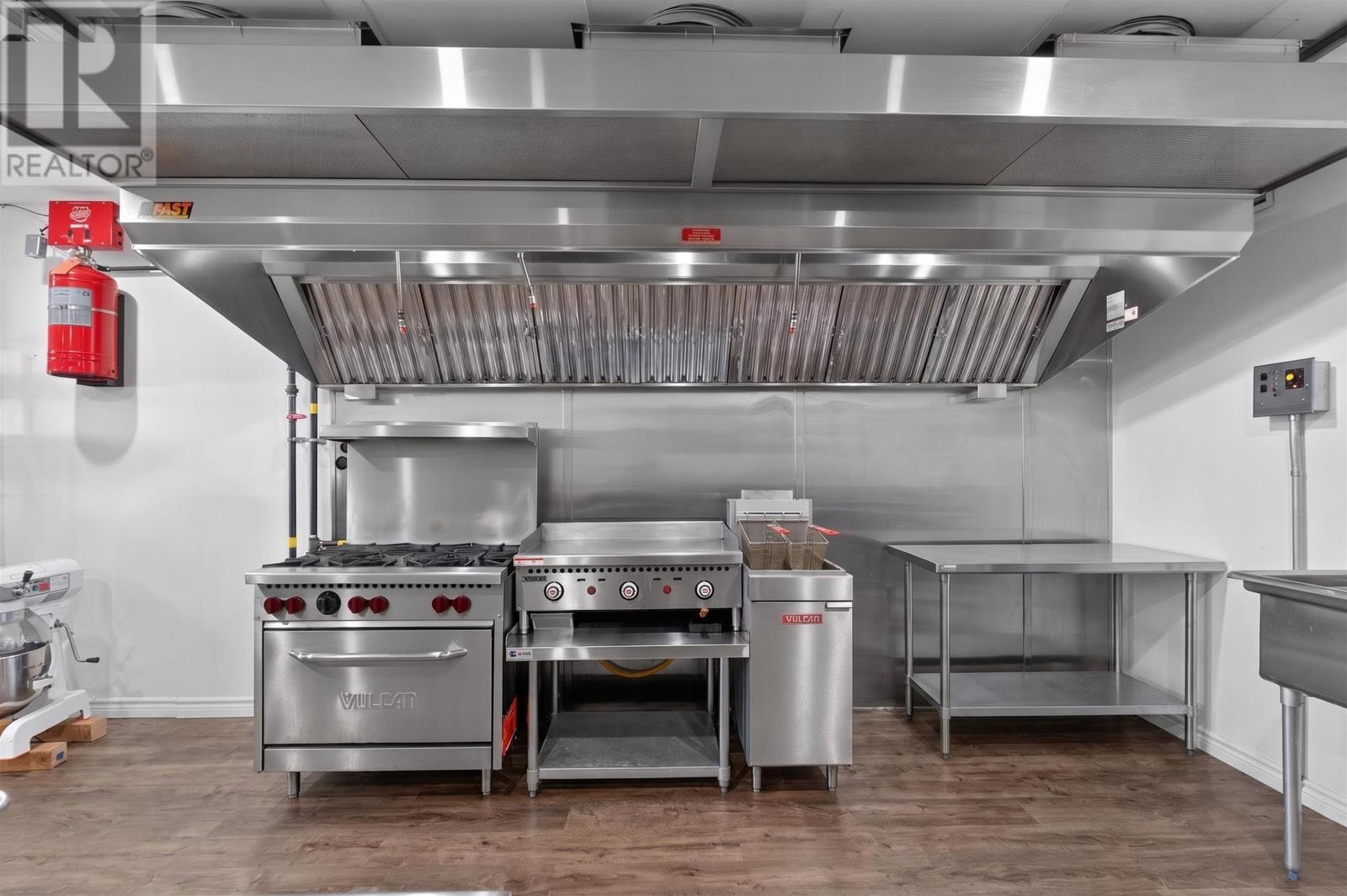 Pei Roti Inc (commercial Business Opportunity) Property Photo 3