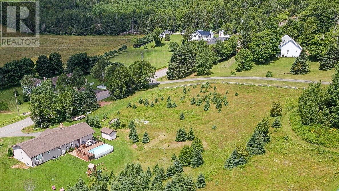 1900 Clarkin Road Property Photo 6