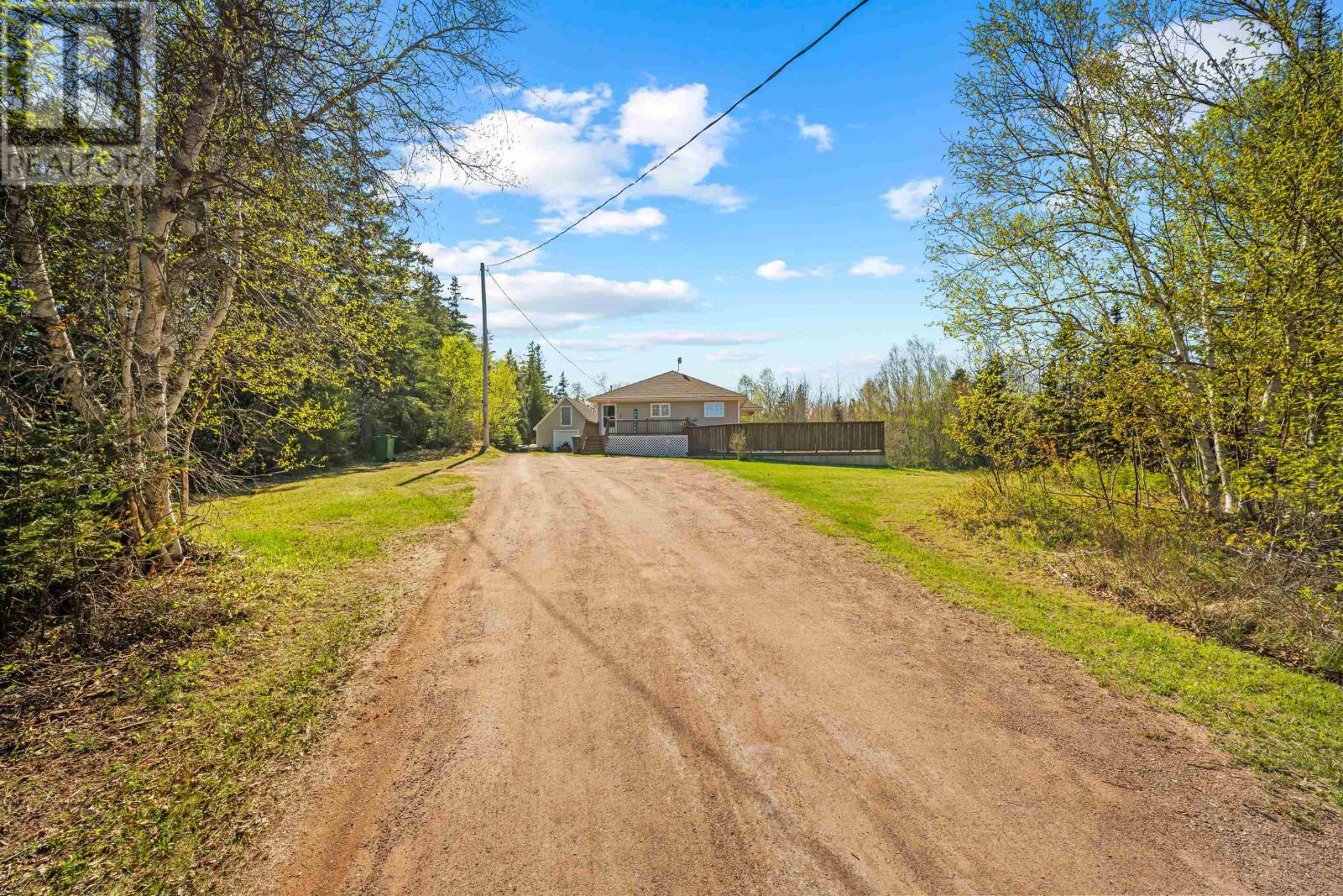 284 Old Martin Road Property Photo 5