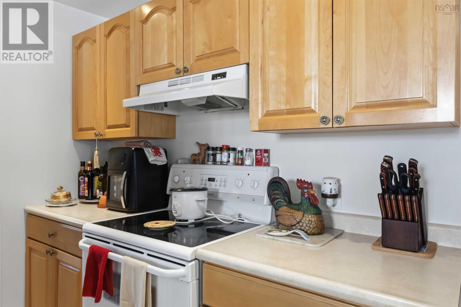 13 Maiden Lane Property Photo 14