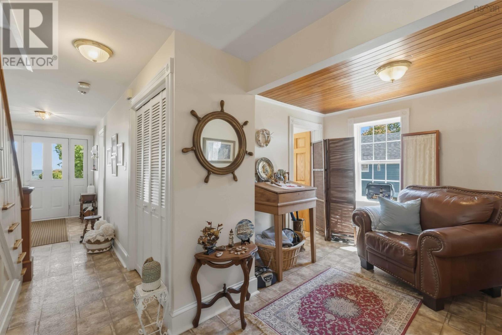 13 Maiden Lane Property Photo 17